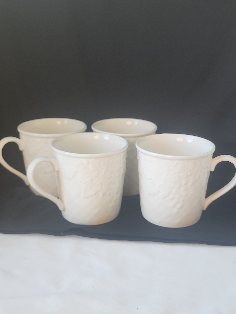 Vintage Mikasa English Countryside Mugs DP900 White Set of 4 Made in Japan